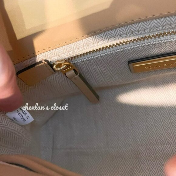 NWT Tory Burch Shoulder Bag - Picture 15 of 16